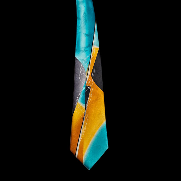 Arrow Abstract Geometric Tie Turquoise Yellow Gray Silk 3.75” Wide Made in China - Picture 3 of 7